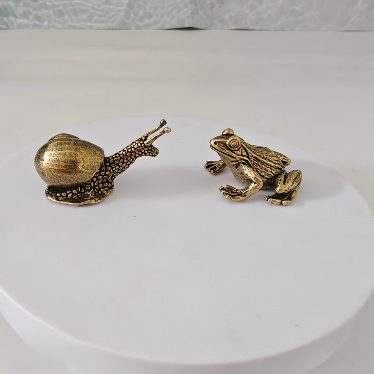 Aquarium Fish Land - 2 Stück Mini-Ornamente aus Messing in